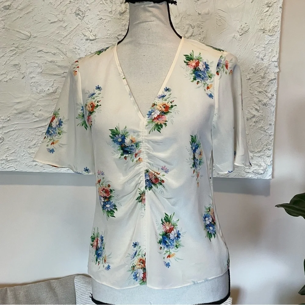 Madewell Shirred-Front Top Women's Cream Floral Silk Classic Corsage V-Neck Sz 2 - Picture 3 of 7